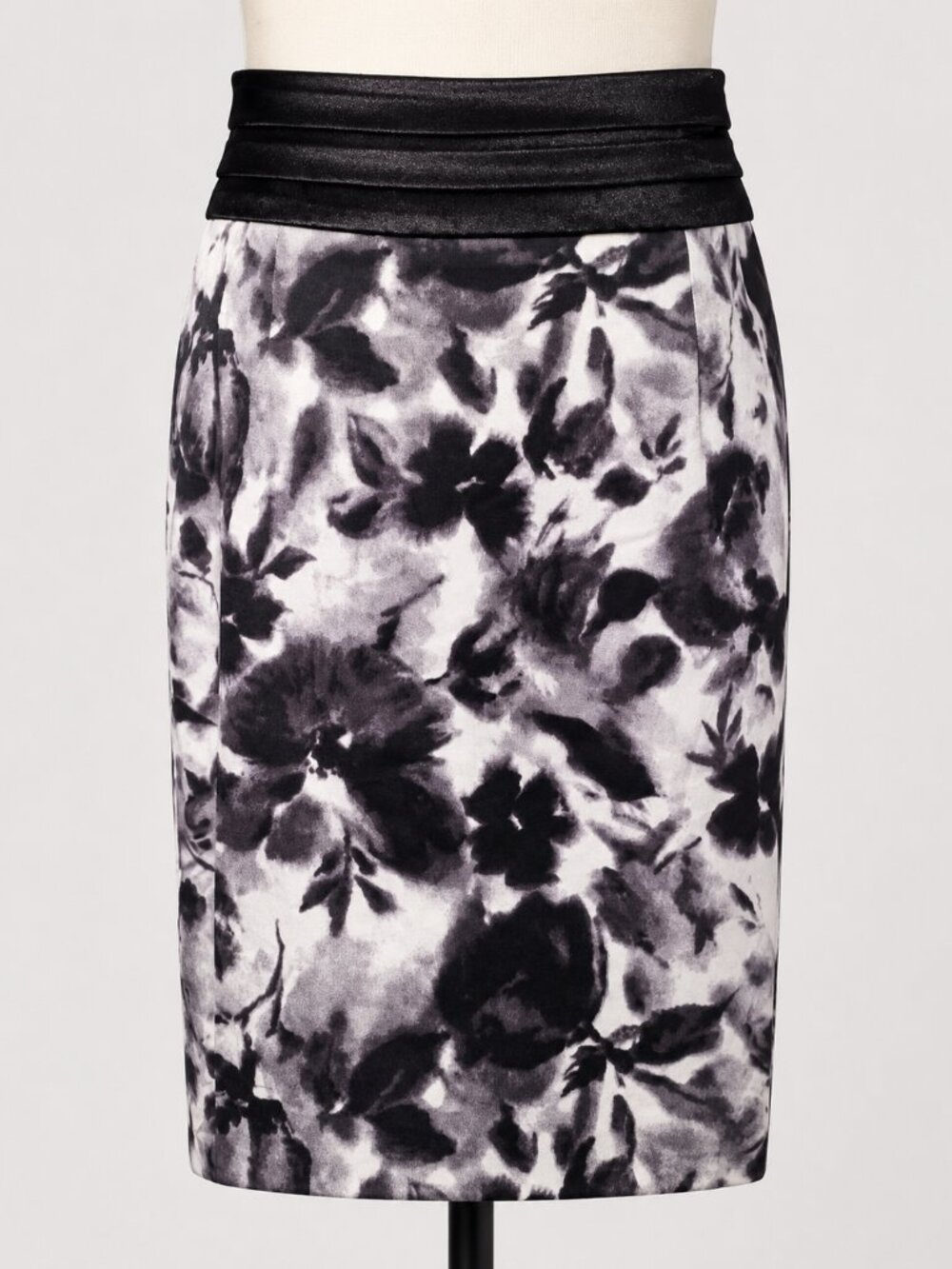 NWT Emilio Pepe Italy Floral Pencil Skirt Size 10